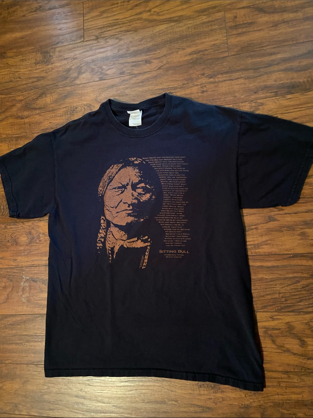 Vintage Sitting Bull Shirt Native American Graphic Treaty Tee Size L